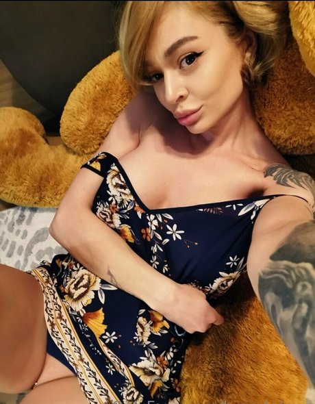 femboy trans onlyfans exklusive bild