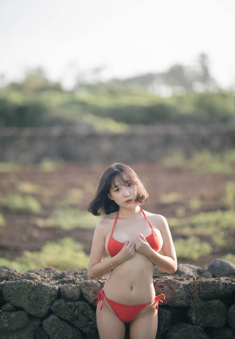 Kang Inkyung nackt foto