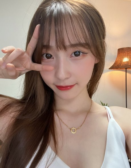 heißeste ladyboy-onlyfans nacktheit perfekte bild