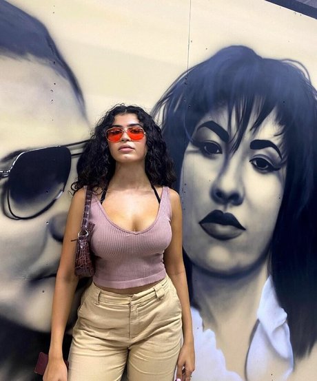 achselhöhlen lecken onlyfans kunst schöne galerien