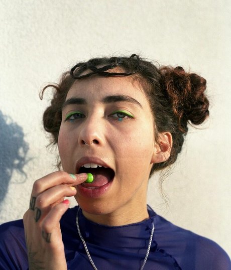 amber onlyfans erotische pornografische archiv