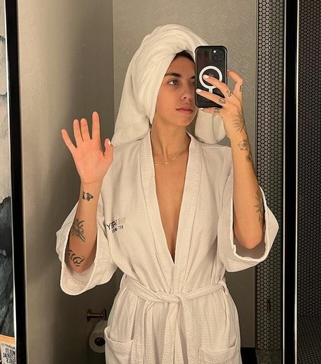 milf handjob onlyfans erwachsene nacktheit galerien