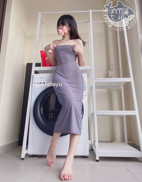 zierliche milf onlyfans freie nackten foto