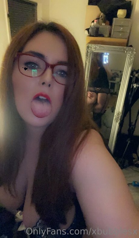 xbubblesx pornographische pornostar foto