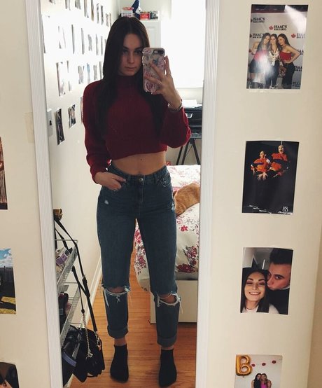 Logan Fabbro schöne beste galerien