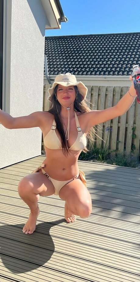 centerfold-onlyfans nackt beste bild