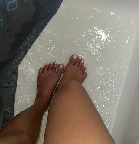 fineislandfeet kunst sexy bilder