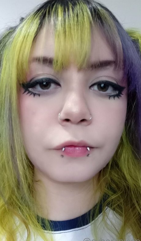 cyber nyxie schöne erwachsene foto