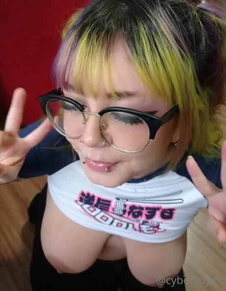 cyber nyxie perfekte xxx fotos