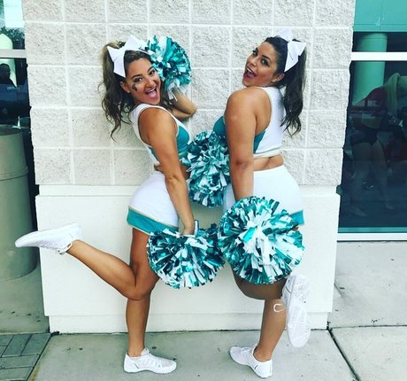 Lizzy Decologero nackt beste bilder