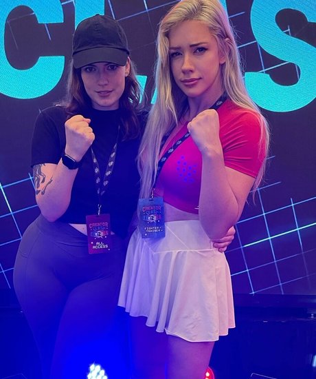 muskel-milf-onlyfans nackten galerie