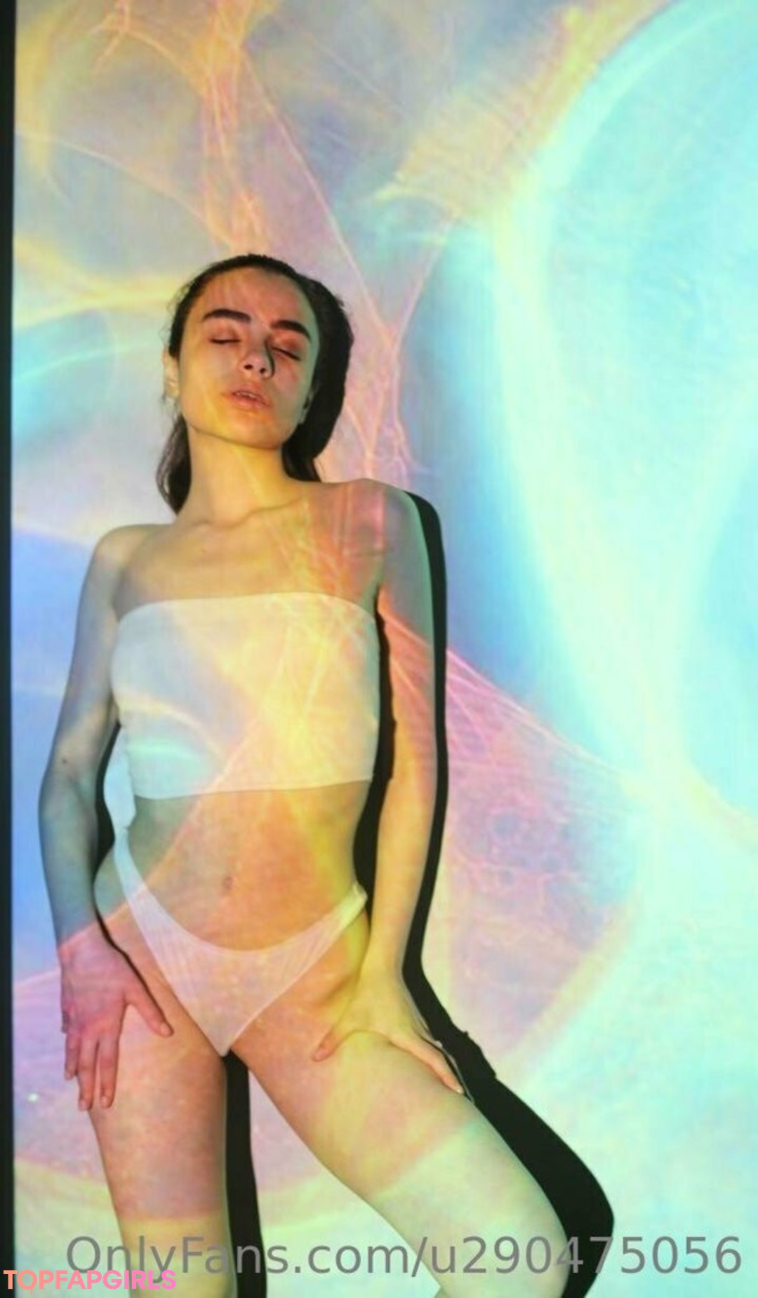 wednesday add pornografische bilder