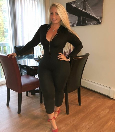 milf-orgie onlyfans kostenlose nackten bild