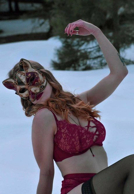 octaviared schauspielerin nackt archiv