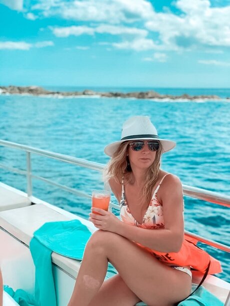 Little Hole hübsche erwachsene galerien