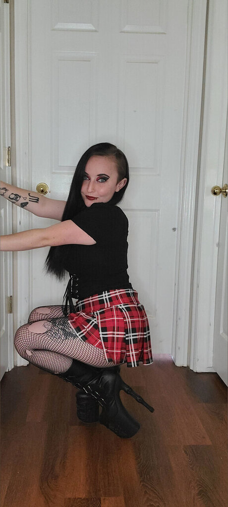 Bustydwarf erwachsene nackte galerien