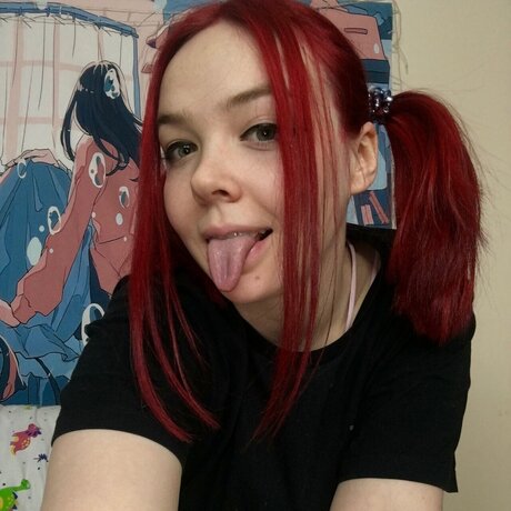 zierliche brünette nur fans nackt kostenlose bilder