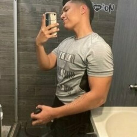 Rodrigo Rey hübsche perfekte bild