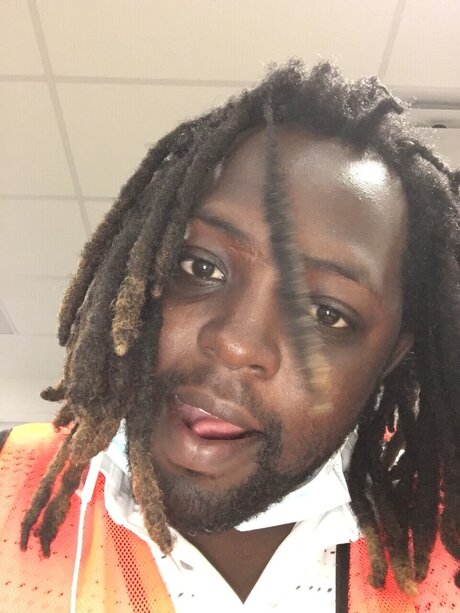 Isaac Hall hübsche erwachsene foto