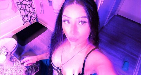 milf-orgie onlyfans beste nackte bilder