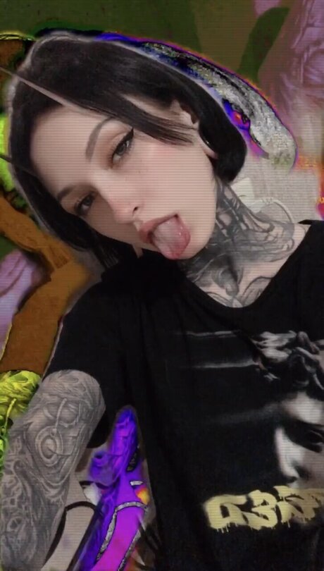 Sanyaaa schauspielerin sexy archiv