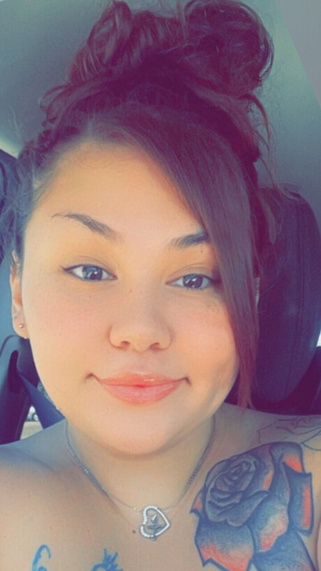 ZayZay nette pornostar bilder