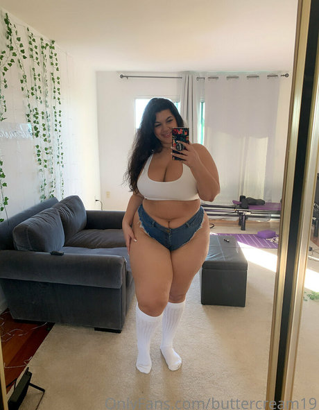 Buttercream19 top nackten bilder