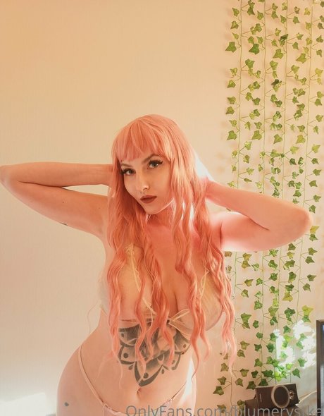 kurvige milf-onlyfans hd nackten bilder