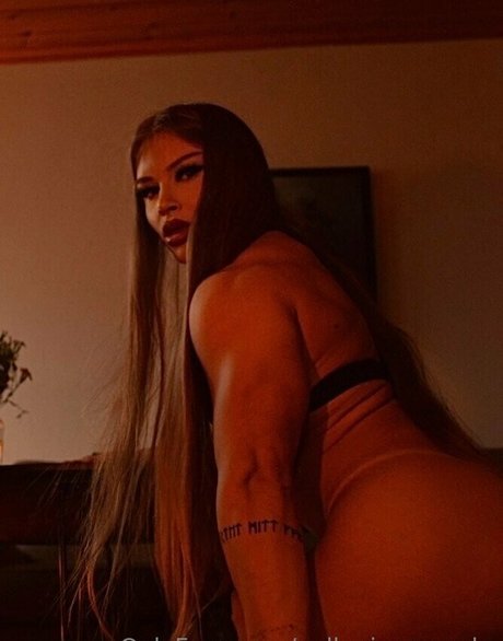 valkyrianmuscle kunst xxx galerien