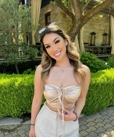 Clarissa May nackte pornostar galerien