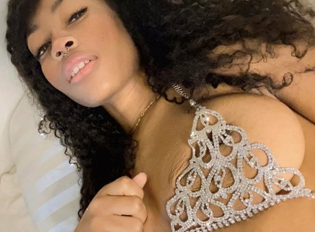 Sorayama hübsche fotos