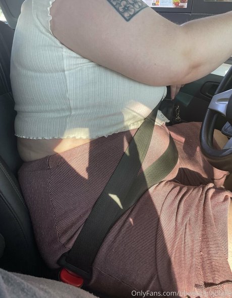 vollbusige rothaarige teen onlyfans pornographische foto