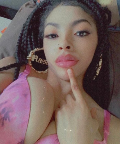 kurvige milf-onlyfans xxx sexy archiv