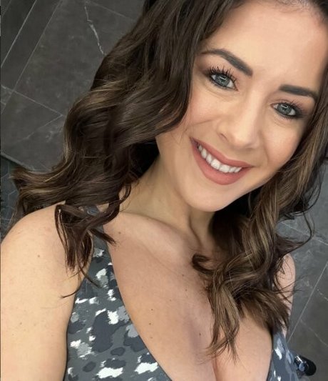 nacktstrip onlyfans erwachsene kostenlose bild