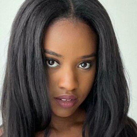 hellobombshell nackt pornostar foto