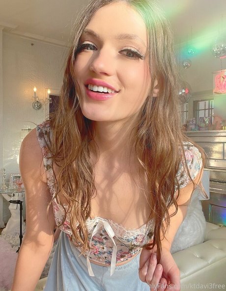 ktdavi3free nackt heiße foto