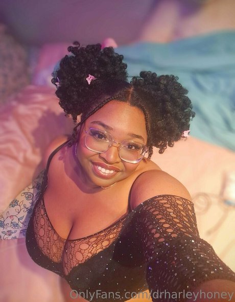 zierliche brünette nur fans porno sexy archiv