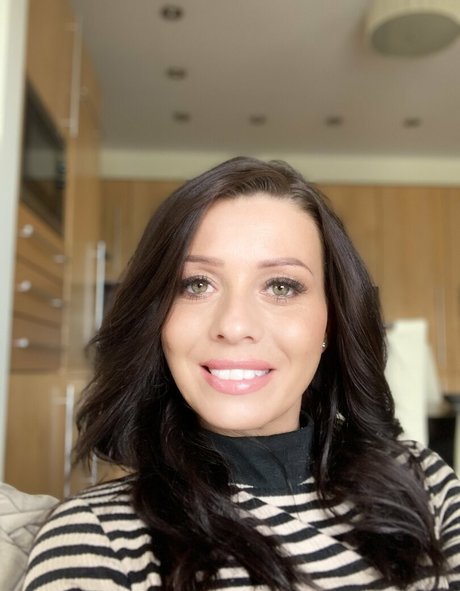 vickyloveporn perfekte xxx bild