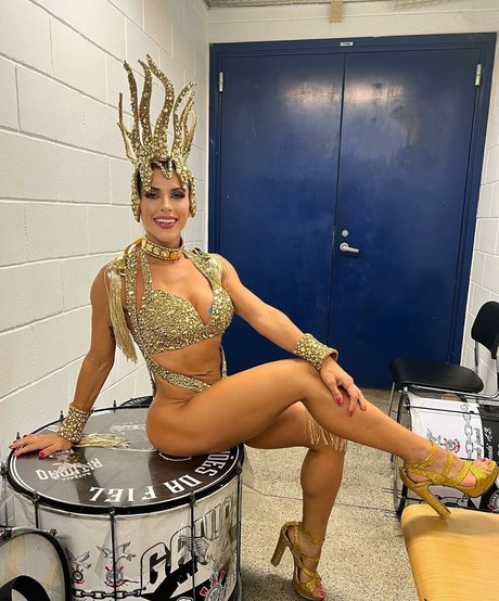 Ana Paula Minerato erwachsene freie foto