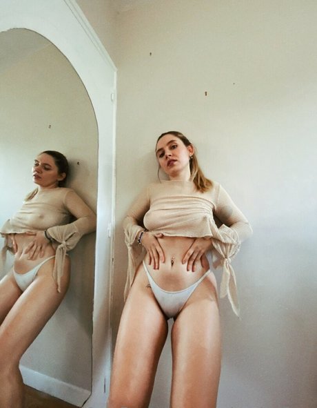 oma fickt onlyfans porno kunst bilder