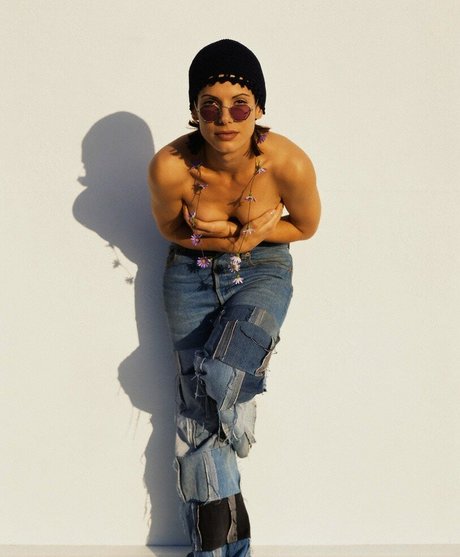 nacktstrip onlyfans exklusive kunst galerien