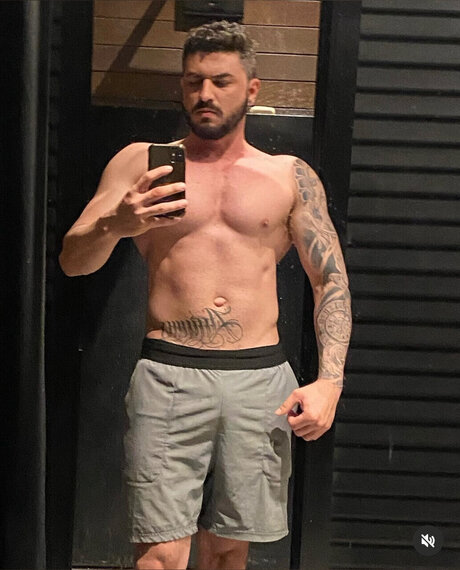 Kaua Gouter exklusive nackten archiv