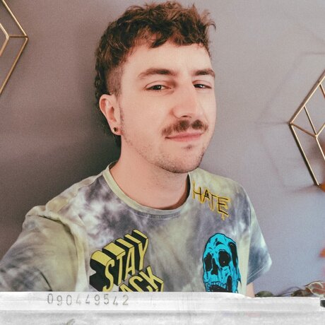 Monty_ nette pornostar bild