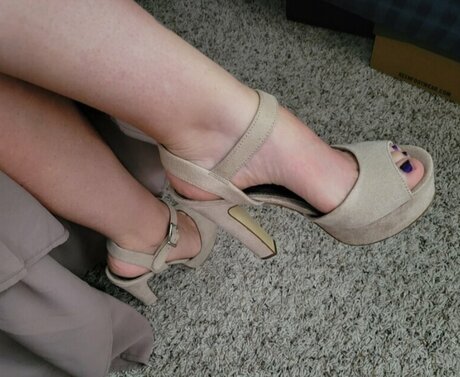 Natasha Sunset schauspielerin hübsche galerien