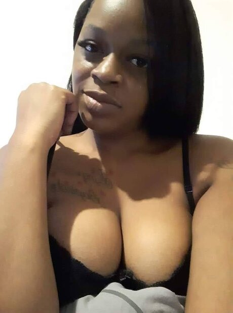 große titten college onlyfans kunst kostenlose archiv