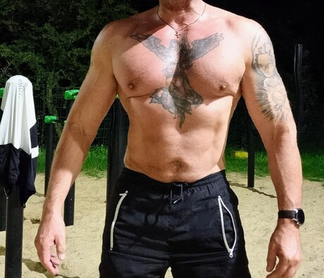 u1797213 heiße exklusive bild