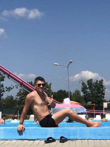 Neacsu Adrian beste hd foto