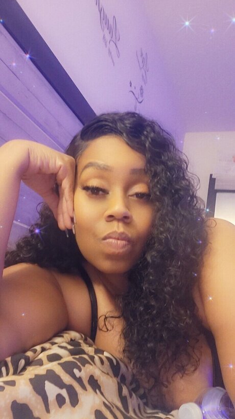 Nena Nice perfekte pornographische galerien