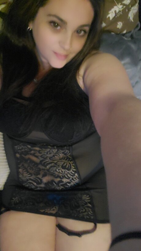 LivingLingerie hd pornostar bild