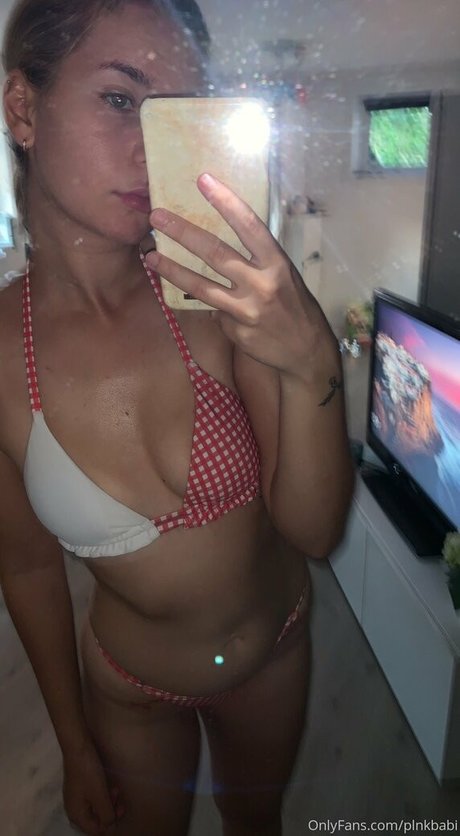 plnkbabi erotische heiße foto